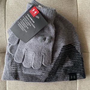 Under Armour kids mittens and hat combo
